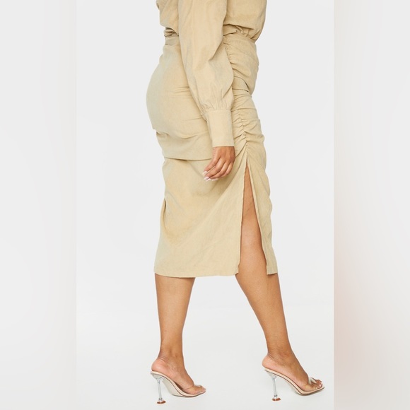 🆕 Fashion Nova Faux Suede Button Down Set - Picture 7 of 11